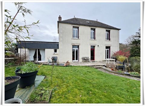 Dpt Morbihan (56), à vendre PONTIVY maison P5 de 100 m² - Terrain de 590,00 m² - Plain pied