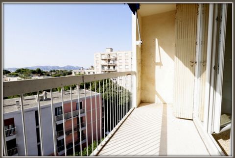 Dpt Bouches du Rhône (13), à vendre MARSEILLE 4EME ARRONDISSEMENT appartement T4 de 70 m² avec balcon