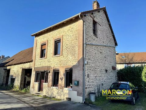 REF. 88198 - Creuse in Limousin Nouvelle Aquitaine MOURIOUX VIEILLEVILLE area, your agency offers this renovated house of 107 sqm. The house includes on the ground floor: a dining room/kitchen of 21 sqm and a living room of 15 sqm with a pellet stove...