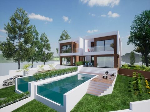 Detached New luxury villa in Tróia, in the Soltroia area, in the municipality of Grândola, Setúbal district. The Tróia Peninsula is a paradise that combines charm and natural preservation in a sustainable balance, offering a range of activities for e...