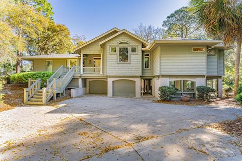 Welcome to your dream beach getaway! Nestled in the South Beach area of Sea Pines, this turnkey rental on Sprunt Pond awaits. Featuring 4 bedrooms, 5 bathrooms, plus a bonus game room, there is ample space for relaxation and entertainment. Convenienc...