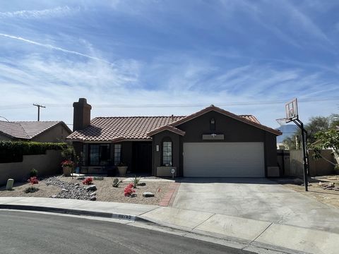 Welcome to 80765 Snow Creek Way. This rare 4 bedroom pool home is situated on a large corner lot with no neighbors in front or behind. This amazing location has no HOA, and a low property tax rate. It is also walking distance to schools and close dis...