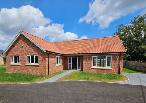 Tucked away in the popular Broadland village of Salhouse, this newly-built home enjoys a superb setting. You’re beautifully secluded and well away from the road at the end of a long private drive, yet you can walk to the train station or drive to Nor...