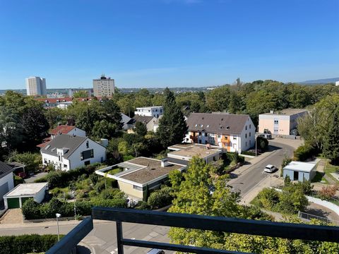 - In 10 Min. am Hauptbahnhof, 6 Min. Fußweg zur Uni. - 2023 saniert u. neu eingerichtet. - Hell, groß mit Aufzug, - Zugang: keine Treppe, keine Stufe. - Im Münchfeld, zentral gelegen. Du wirst sie lieben: unglaublicher Ausblick, großes Wohnzimmers mi...