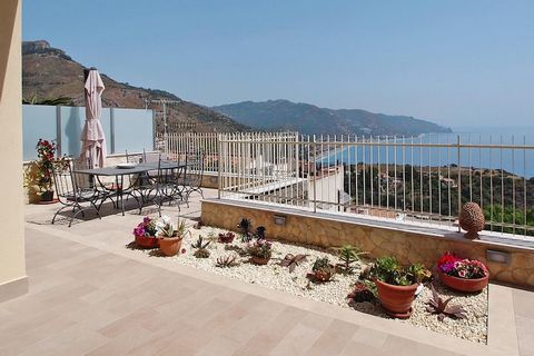 Atemberaubender Meerblick inklusive! Modern und komfortabel eingerichtete Appartements, gelegen in einer modernen Wohnanlage. Die Ausstattungen der Wohnungen lässt keine Wünsche offen. Von der Terrasse bietet sich Ihnen ein wunderschönder Blick über ...