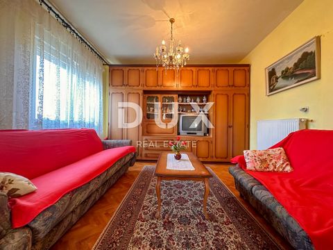 Location: Primorsko-goranska županija, Rijeka, Grbci. RIJEKA, GRBCI – GELEGENHEIT 2BR, 1. Stock, 61,25 m2. Zum Verkauf steht eine 2-Zimmer-Wohnung in attraktiver Lage in Grbci, im ersten Stock eines Hauses mit nur zwei Wohnungen, was Ruhe und Privats...