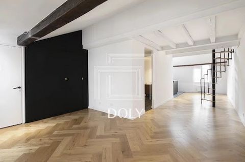 75002 // 2/3-room apartment Just a stone's throw from the Grand Rex, on the edge of the 2nd and 10th arrondissements, DOLY is proud to present this EXCLUSIVE 4th-floor, through-plan duplex apartment, entirely renovated by an architect, with a surface...