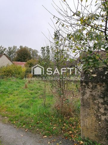 Florence vous propose ce terrain situé dans la charmante commune du Grand-Pressigny (37350), un village touristique du Sud Touraine. À 30 minutes de Châtellerault et de l’A10, et à 20 minutes de la station thermale de La Roche-Posay, ce terrain const...