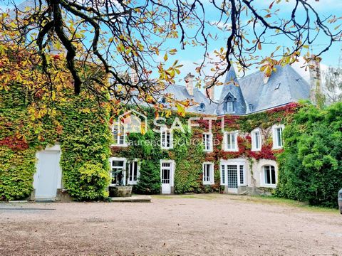 Découvrez ce magnifique château du XIXe siècle, construit en 1895, qui allie le charme de l'époque à un confort moderne. Située à La Chaize-le-Vicomte, cette propriété est parfaite pour une résidence familiale prestigieuse ou un projet de chambres d'...