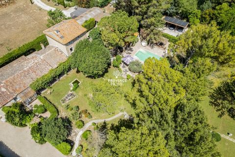 Provence Home, the Luberon real estate agency, is offering for sale, a historic and authentic property offering 9 bedrooms across 600 sqm, and 7,000 sqm of land for a delightful dwelling with plenty of space and several outbuildings. PROPERTY SURROUN...