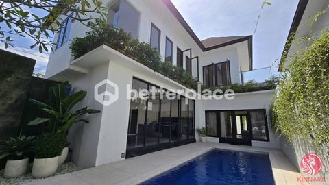 Freehold Luxury Villa in Bukit-Unggasan – 2 Bedrooms, Pool, and Scenic Views Priced at IDR 6,000,000,000 This exquisite freehold villa, located in the prestigious Bukit-Unggasan area, is an outstanding example of luxury Bali real estate. With a land ...