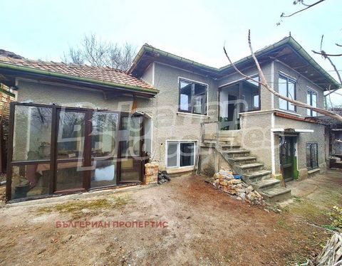 For more information, call us at: ... or 062 520 289 and quote the reference number of the property: VT 86602. Responsible broker: Ivaylo Ignatov We present to you a wonderful property in the village of Tsarevets, located in the heart of the Danube P...