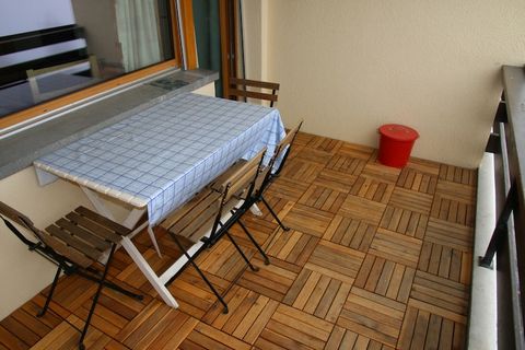 Apartament z zapierającymi dech w piersiach widokami zapewnia przytulne schronienie dla maksymalnie 6 gości w samym sercu Veysonnaz. To przyjemne mieszkanie o powierzchni 40 m² oferuje jasny salon z rozkładaną sofą, telewizję kablową i bezpłatne Wi-F...