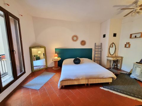 Ravissante maison de caractère de 3 chambres, à proximité de la place Madeleine.