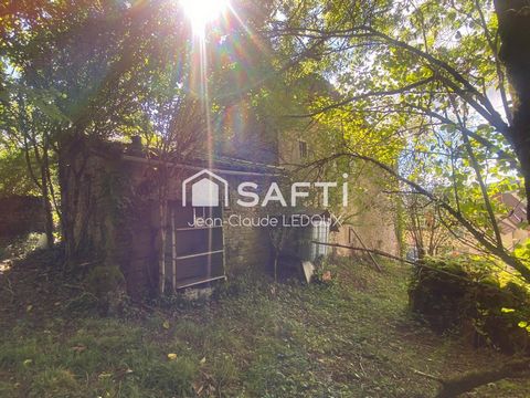 Maison de village avec grand terrain, primo ou locatif.