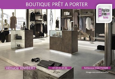 Location N ° 1 for the establishment of your brand in Beauvais Centre. Dynamic and touristic city 10 minutes from Beauvais-Tillé airport and 1h10 from Paris by A16 and A15. This ready-to-wear shop of 90 m² has a sales area of 50 m², 1 reserve of 25 m...
