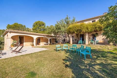Self-sufficient countryside retreat with pool and lots of privacy in Andratx This rustic style Mallorcan finca, for sale in Andratx, is an oasis of tranquillity and privacy, and holds a privileged hillside location overlooking the mountains, valley, ...
