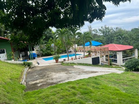I sell land with Improvement for summer use with swimming pool in closed project in Lomas Lindas . It is ideal for you who are looking for a place to build your custom villa Here we have 995 meters of plot and it already has the social areas ready su...