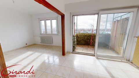 ONLY AT GIRARDI REAL ESTATE ..... VIRTUAL TOUR AVAILABLE ON OUR WEBSITE GIRARDI-IMMOBILIER-PFASTATT.COM MULHOUSE BOURTZWILLER RUE DE GUNSBACH On the 4th floor without elevator, entrance with 2 wall cupboards, very bright living room of 22.62 m2 with ...