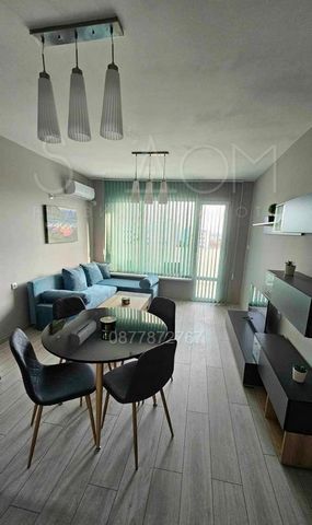 Property reference number 300058 S-DOM SELLS A SPACIOUS FURNISHED APARTMENT AFTER A COMPLETELY OVERHAUL KEY IN THE AGENCY Consisting of a living room-dining room with a kitchenette, two bedrooms, a bathroom with a toilet, two terraces, an entrance ha...