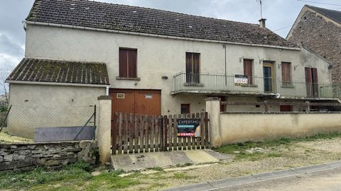 ( SALES AGREEMENT IN PROGRESS ) Exclusivity within your EXPERTIMO agency, come and discover this country house to restore at the price of 77 000 €, near GUILLON and SAVIGNY-EN-TERRE-PLAINE, in the pretty village of CISERY, come and visit this indepen...