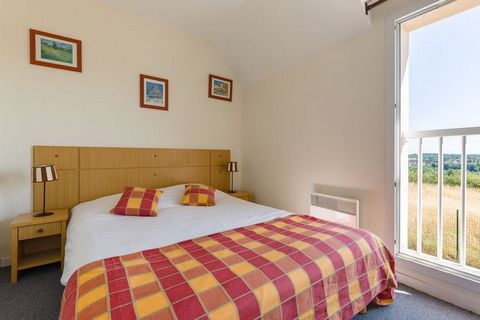 The Les Jardins Renaissance Holiday Park has terraced holiday accommodations for four people, FR-37190-01, six people, FR-37190-02 and eight people, FR-37190-03. The furnishings are comfortable and well-maintained. All holiday accommodations have a g...