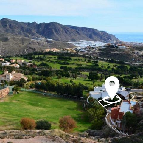 Discover your oasis of tranquility in La Envia! This strategically located plot in the prestigious area of La Envia offers more than just a prime location – it's the perfect place to build your dream home! Imagine waking up each day to panoramic view...