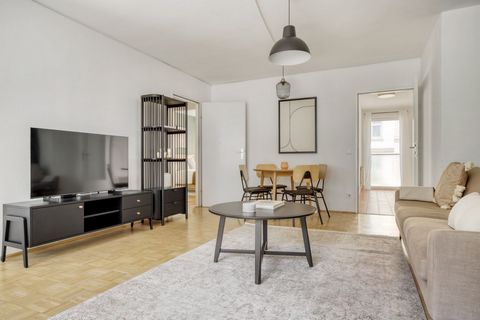 For stays longer than 1 month, we offer custom pricing. Please reach out for an exact quote! Discover the best of Vienna, with this modern apartment in a great location. It’ll be easy to simply show up and start living in this fashionably furnished a...