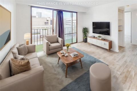 Beautiful, 2 bedroom 2 bathroom unit in Harbor square located in downtown Honolulu. This corner unit boasts floor to ceiling windows in every room, with amazing views. Lovely, modern kitchen and bathroom finishes. Custom monkey pod wood counter in ba...