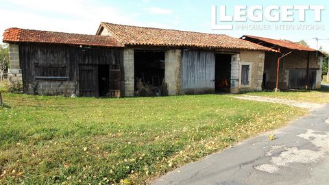 A27955DFA24 - Group of outbuildings comprising - 1 enclosed 75 m² barn - 1 closed barn of 56 m² with cots - 1 closed barn of 33 m² used as a garage - 1 open barn (33 m²) - 1 closed barn of 34 m² used as a workshop - 70 m² henhouse - 3 boxes 20, 9 and...