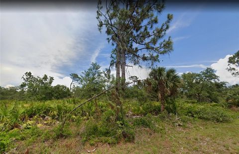 Beautiful building lot in Port Charlotte near the El Jobean fishing pier, Tampa Bay Rays spring training stadium and multiple beaches. If you want to live central to everything then this is the lot for you!! Minutes to North Port, Port Charlotte, and...