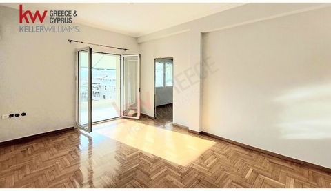Exclusively offered by our office, kwCOSMOS, a renovated 5th-floor apartment, 66sqm, with a spacious balcony overlooking Koliatsou Square. The apartment is in a meticulously maintained apartment building with an elevator and a security door at the ma...