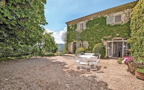 MARSANNE REGION - EXCLUSIVITY - Drôme Provençale For lovers of old stone and breathtaking views! Exceptional hilltop location for this authentic stone building with panoramic views over the valley. It is built around an inner courtyard with a majesti...