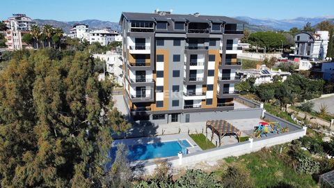Apartamentos con vistas a la ciudad y al bosque con ricas instalaciones en el centro de Gazipaşa Situada al este de Antalya, Gazipaşa atrae el interés de los inversores por su costa de 10 kilómetros de longitud, sus piscinas costeras naturales, su su...