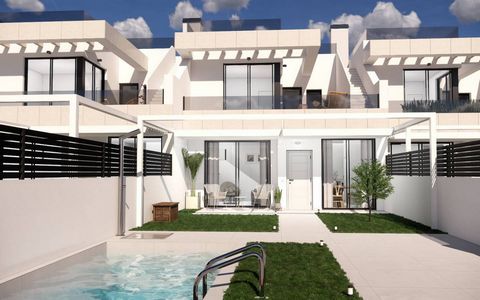 Semi-detached villas for sale in Rojales, Costa blanca It is a group of houses with a private pool, with luxury qualities and in an unbeatable area. Underfloor heating in bathrooms, full bathrooms, integrated refrigerator and extractor hood, automati...