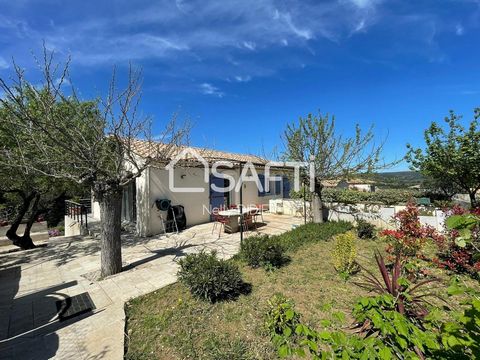 Bienvenue à Collias, une perle nichée dans le Gard, où le charme de la campagne rencontre le confort moderne. Je suis ravie de vous présenter cette élégante maison de 90 m² de 2016, située dans un lotissement paisible, en bout d'impasse, offrant une ...
