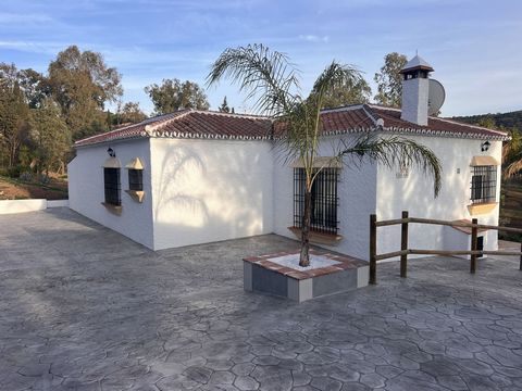 The 3 bedroom finca is a stunning retreat nestled in a beautiful nature area. This property has been completely renovated to offer a modern and luxurious living space while maintaining its natural charm. With three spacious bedrooms, this finca provi...