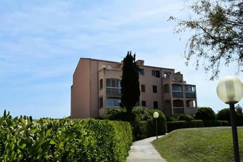 Residenz LES CARAVELLES – (Gesichert durch digitalen Code) Dieses T2-Apartment im 1. Stock ist ideal gelegen, 50 m vom Strand entfernt. Charmante kleine Residenz mit direktem Zugang zum Strand, 20 m von einem kleinen Einkaufszentrum (PROXI) entfernt....