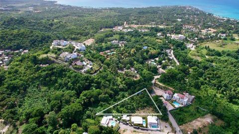 Terreno Exclusivo de 5,900 m² en Las Terrenas – Ideal para Proyecto de Construcción Precio: $1,100,000 USD Descubre esta increíble oportunidad de inversión en Las Terrenas. Este terreno de 5,900 m² ofrece una ubicación privilegiada, a solo 80 metros ...