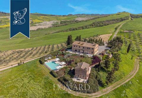 This prestigious and refined sustainable agritourism estate for sale is located in the scenic hills of central Tuscany. Spanning 8 hectares, the estate features 1,400 olive trees dedicated to organic production. It includes three recently renovated l...