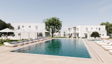 New, modern, fully furnished 2-bedroom apartment in the Primelife luxury tourist development in Carvoeiro , Algarve. Situated on the first floor, this elegant two-bedroom apartment in Primelife is for sale fully furnished and elegantly decorated . It...