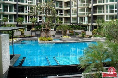 This Condominium comprises of 2 buildings, having 8 floors and includes 158 units. Facilities Facilities are include elevator, parking, 24-hours security, cctv, swimming pool, gym, garden / bbq, wi-fi. Common fee is ฿40 per sqm per month. Location If...