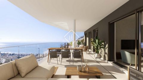 Lucas Fox presents this apartment on the first floor in the new build development Idilia Senses. It is a property built with the best qualities in a privileged location in Malaga, next to the sea. Upon entering the apartment, we find a living-dining ...