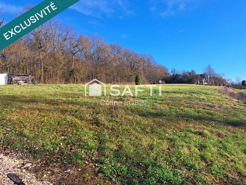 Situé à Saint-Martin-du-Mont (71580), ce terrain de plus de 6500m² offre un cadre paisible et propice à la construction d'un projet sur mesure. Niché dans un environnement charmant, ce lieu bénéficie d'une tranquillité recherchée, tout en restant à p...