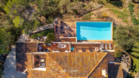 Vente Villa Saint Raphael, style Provençal avec vue dégagée jusqu’à la mer