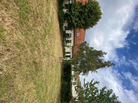 Ancien corps de ferme sur Thiennes