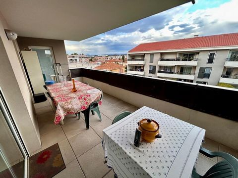 A VENDRE : T3 récent avec grande terrasse - FREJUS