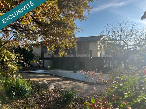 Maison atypique 7 pièces avec piscine