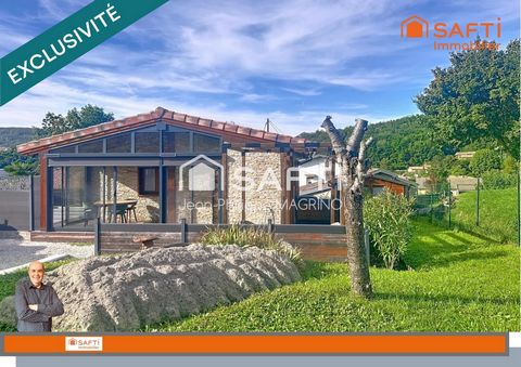 Maison bois 3 pièces.