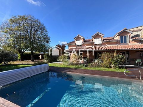 Maison atypique: ancienne école de village avec 3 chambres, grand séjour, piscine, dépendances et jardin